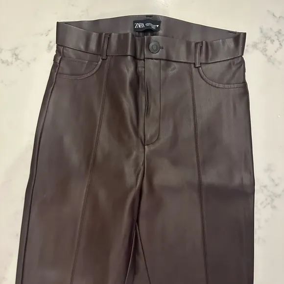 Zara brown faux leather pants​​