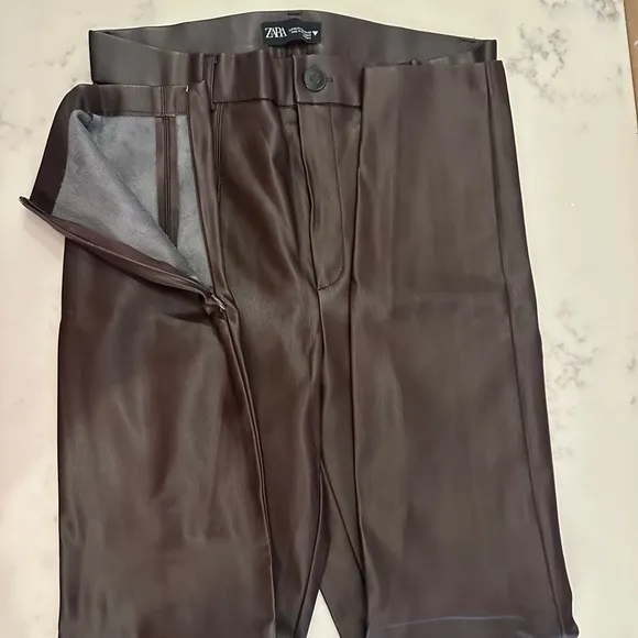 Zara brown faux leather pants​​