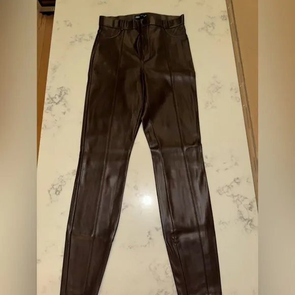 Zara brown faux leather pants​​